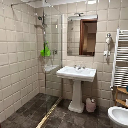 Alojamento de Acomodação e Pequeno-almoço La Porta Del Paradiso