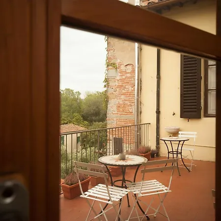 La Porta Del Paradiso Alojamento de Acomodação e Pequeno-almoço Florença