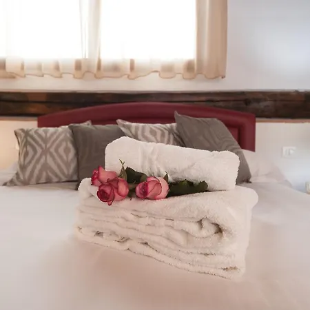 La Porta Del Paradiso Bed & Breakfast 3*